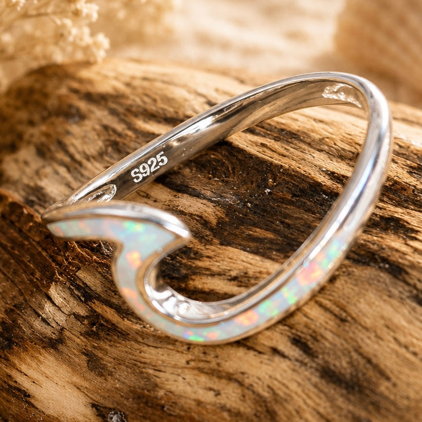 Ocean Glow Ring - Wellenring - weiß